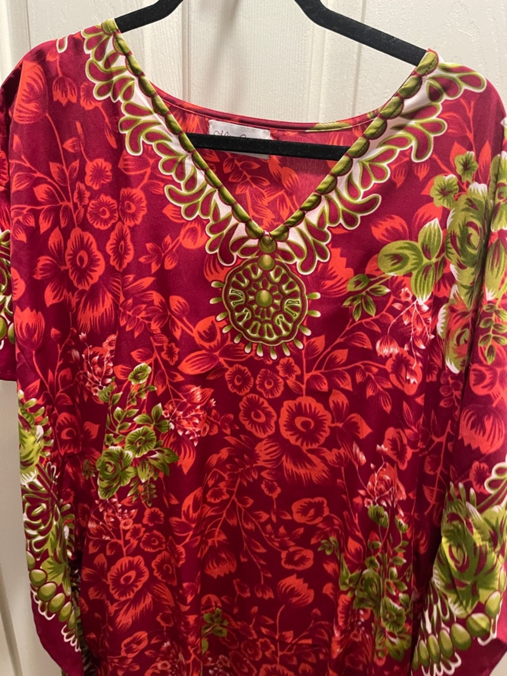 Red Floral V-Neck Tunic with Green Trim